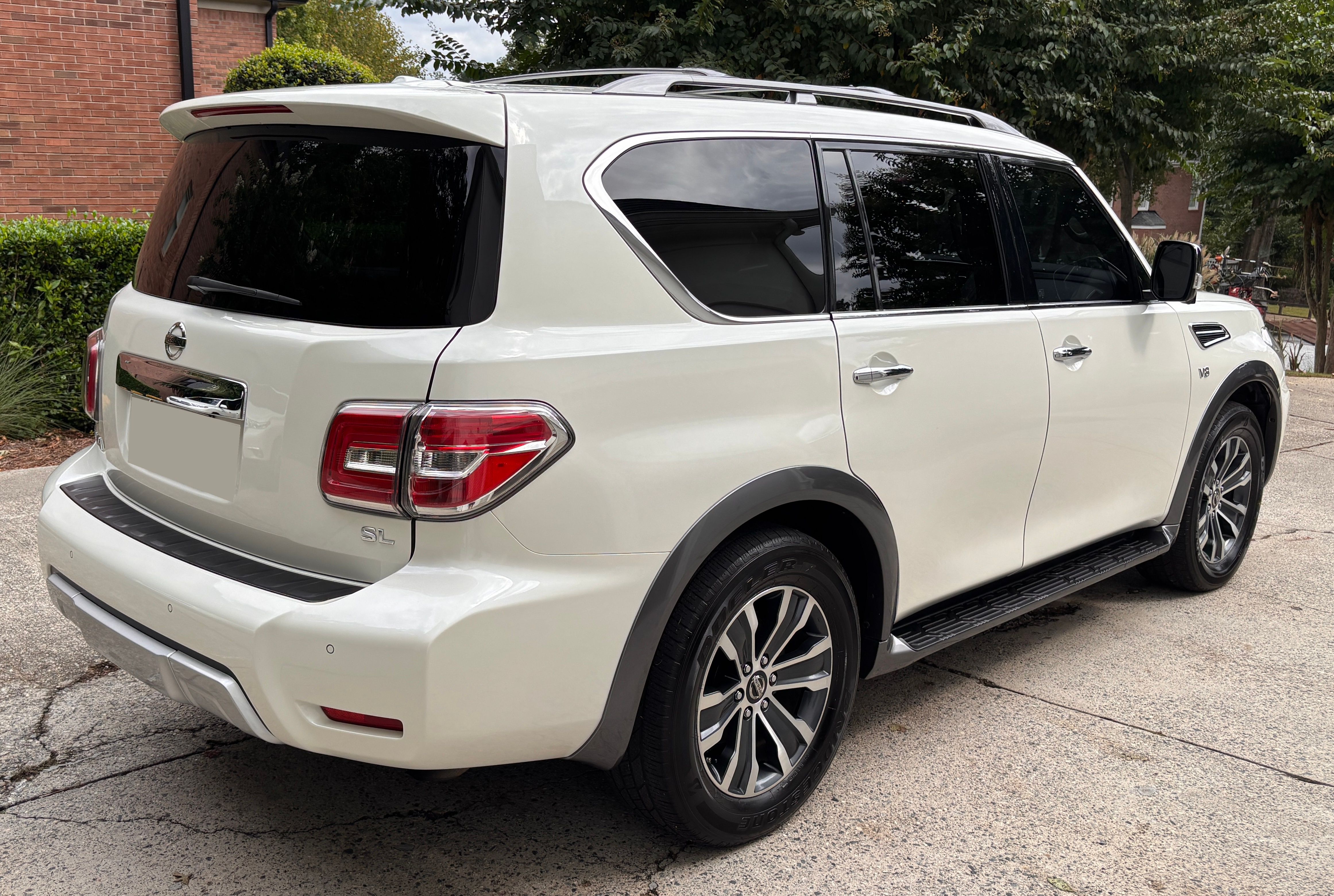 Used 2018 Nissan Armada SL w/ Premium Package RWD image 8