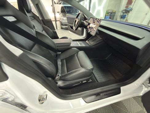 Used 2024 Tesla Model 3 Performance AWD/4WD image 18