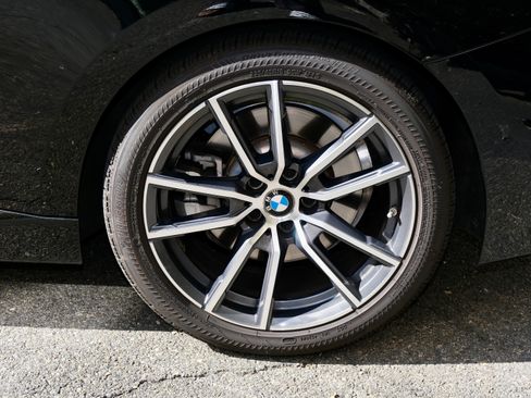 Used 2023 BMW 230i Coupe w/ Premium Package RWD image 18