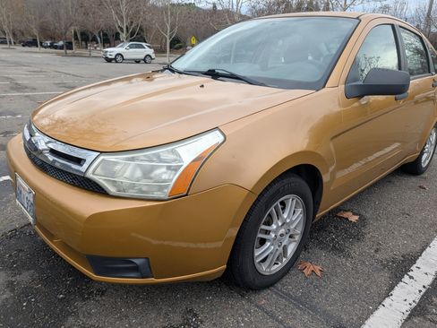 Used 2009 Ford Focus SE image 5