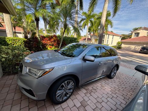 Used 2017 Acura MDX SH-AWD w/ Technology Package image 5