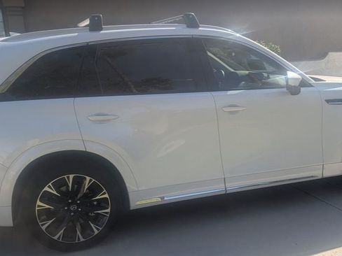 Used 2025 MAZDA CX-90 3.3 Turbo S w/ Premium Package image 10