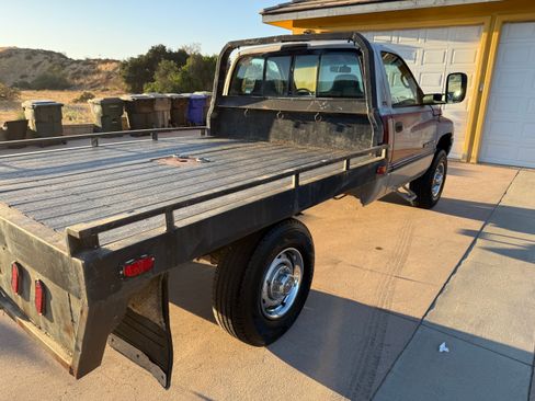 Used 1995 Dodge Ram 2500 Truck 4x4 Regular Cab image 4