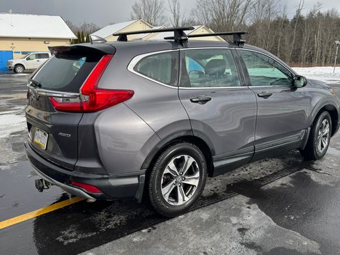 Used 2018 Honda CR-V LX image 5