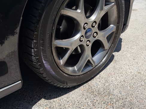 Used 2014 Ford Focus SE w/ Equipment Group 201A FWD image 17