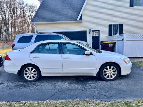 Used 2007 Honda Accord EX-L image 4