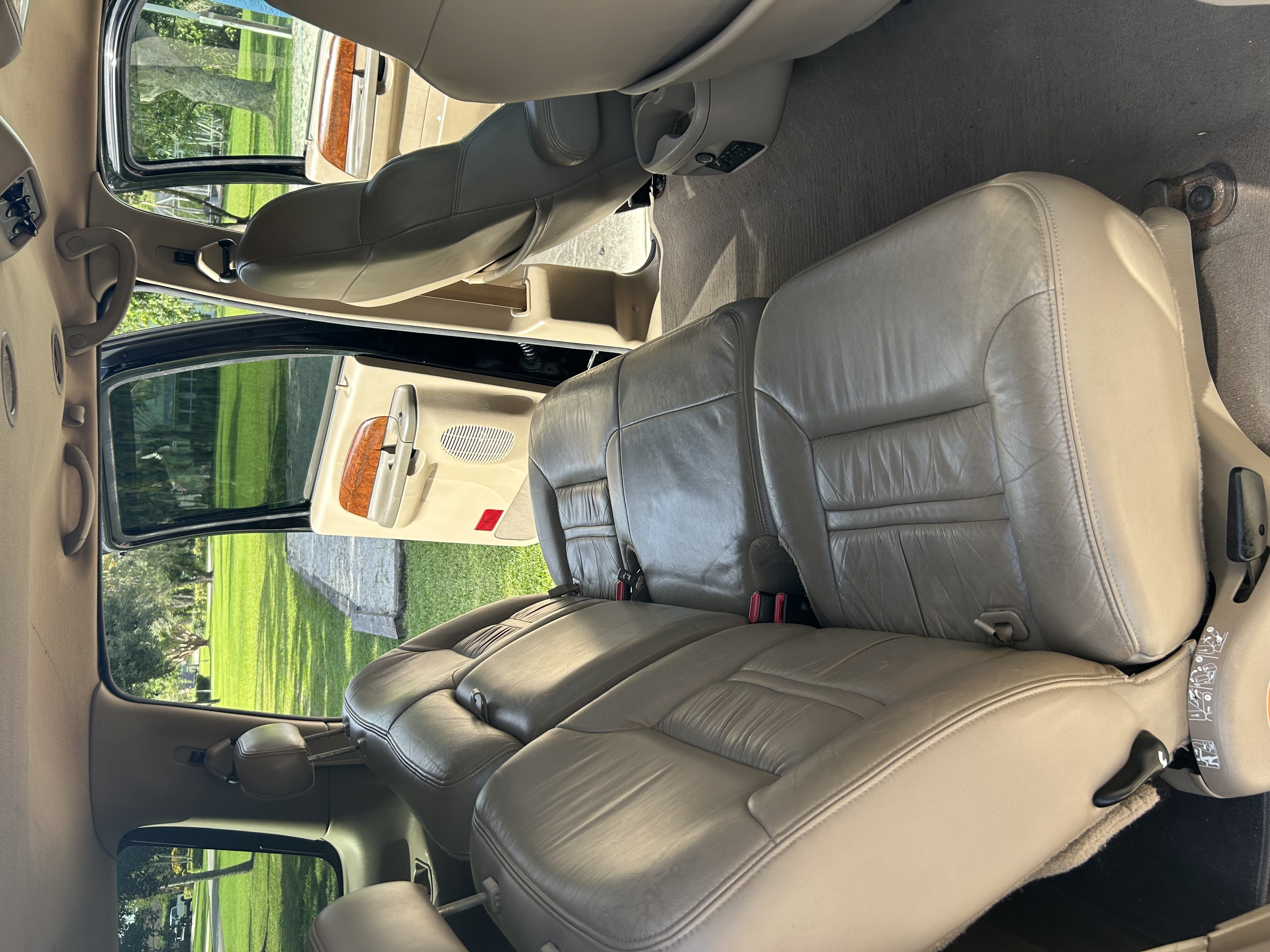 Used 2001 Ford Excursion Limited AWD/4WD image 5