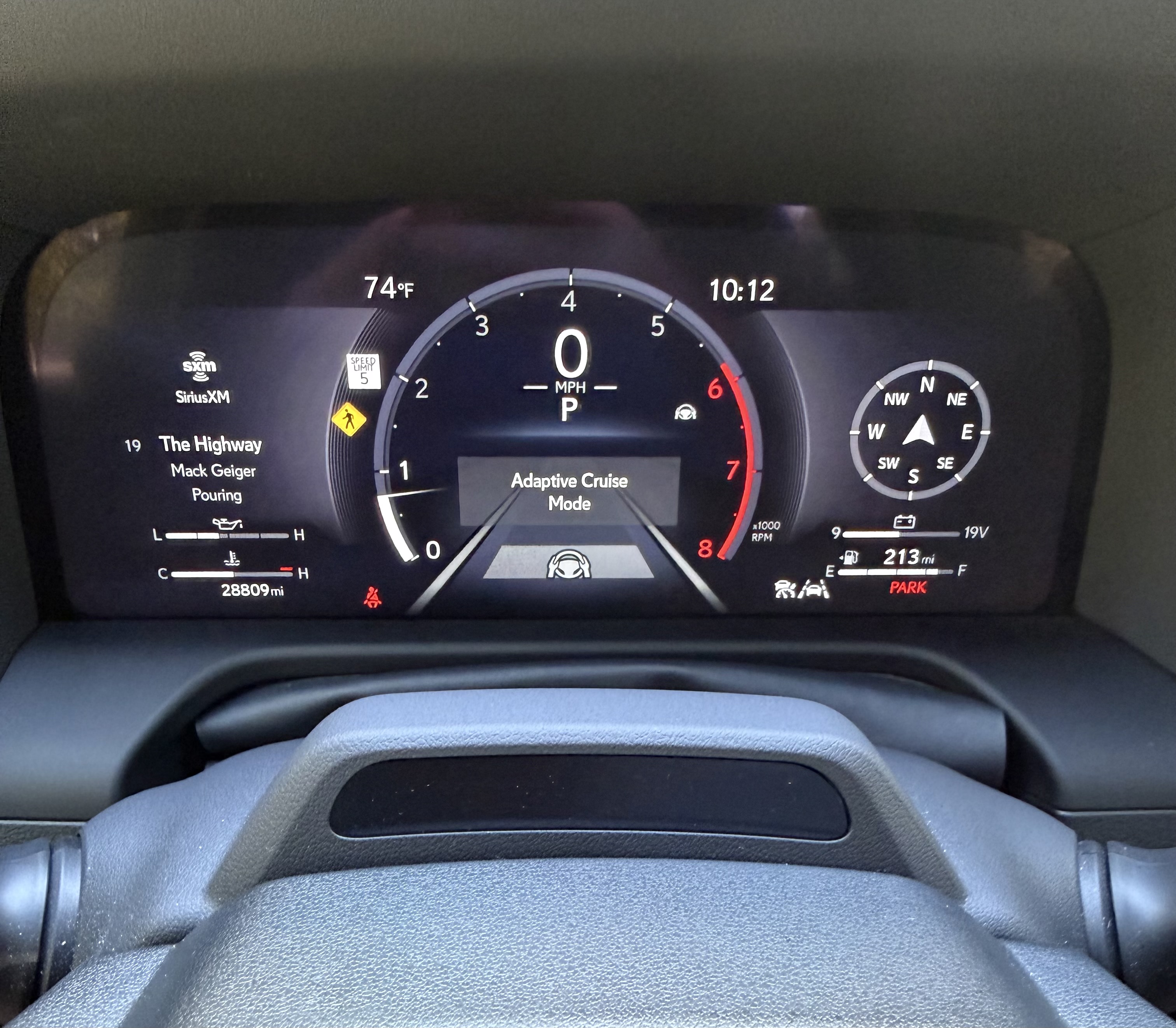 Used 2025 Lexus GX 550 AWD/4WD image 5