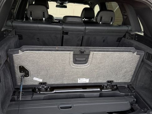 Used 2021 BMW X5 xDrive45e w/ Executive Package image 10