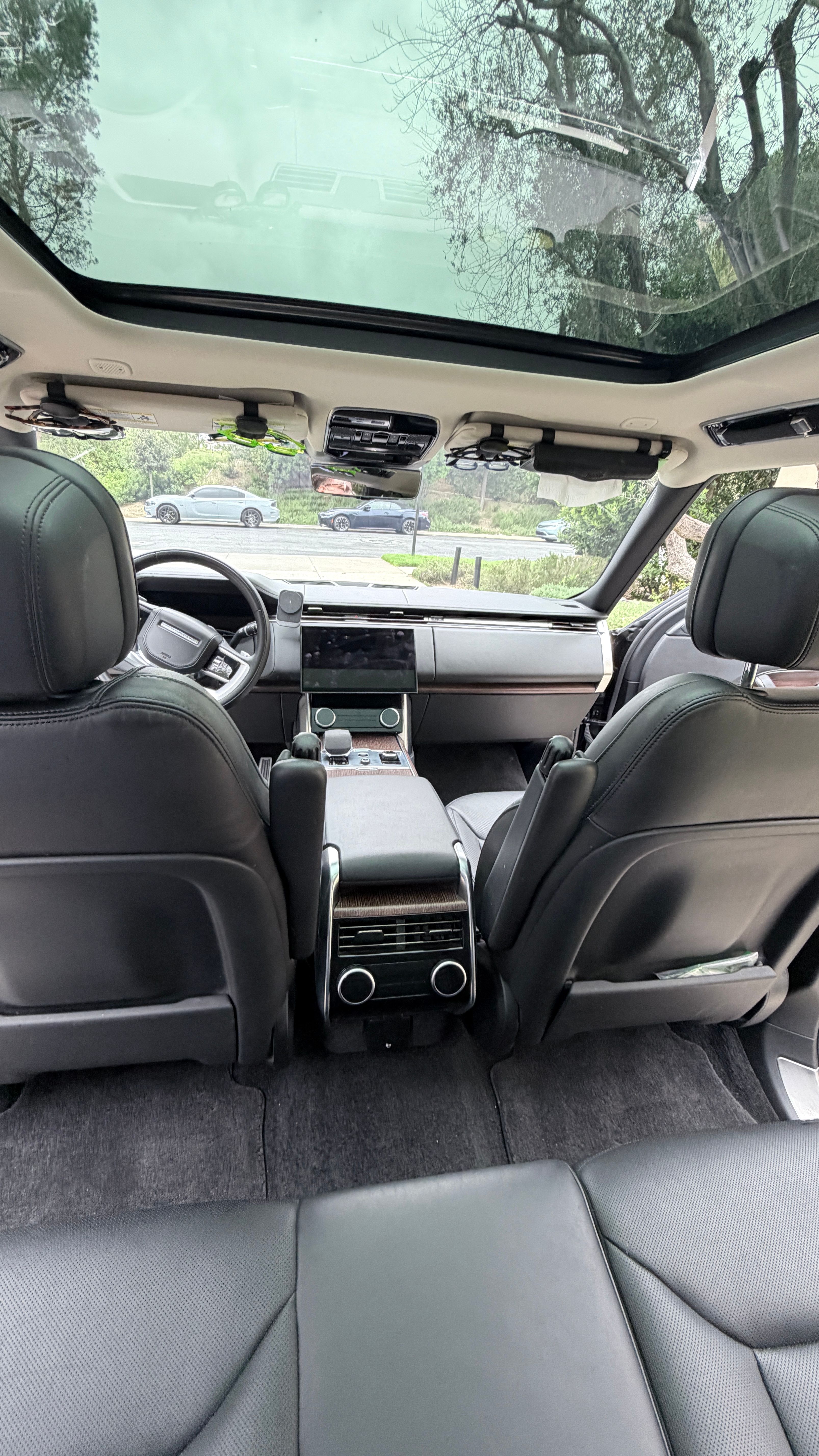 Used 2022 Land Rover Range Rover SE AWD/4WD image 21