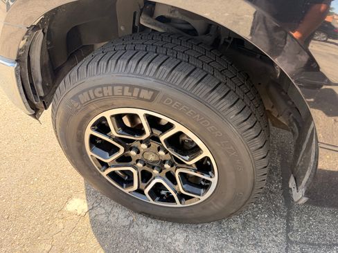Used 2018 Ford F150 XLT w/ Equipment Group 301A Mid RWD image 14