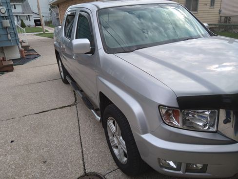 Used 2011 Honda Ridgeline RTL image 2