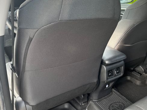 Used 2023 Toyota RAV4 LE FWD image 11