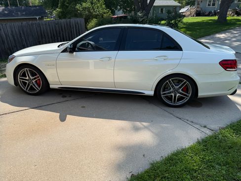 Used 2015 Mercedes-Benz E 63 AMG S-Model image 11
