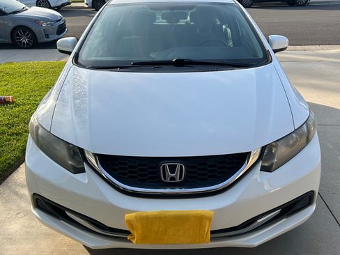 Used 2015 Honda Civic LX image 2