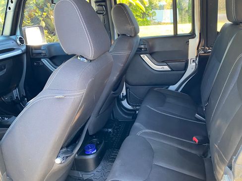 Used 2015 Jeep Wrangler Unlimited Sahara w/ Connectivity Group image 2