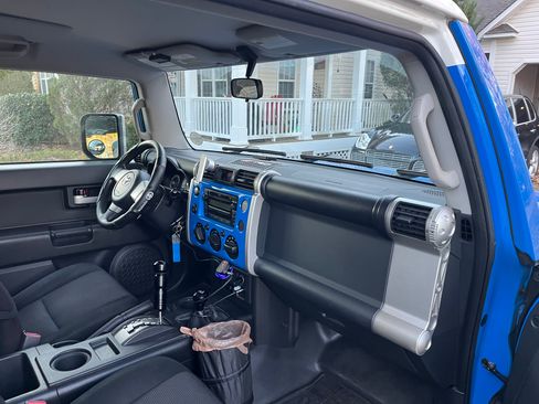 Used 2007 Toyota FJ Cruiser 4WD image 21