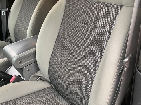 Used 2010 Jeep Wrangler Sport w/ Black Appearance Group image 10