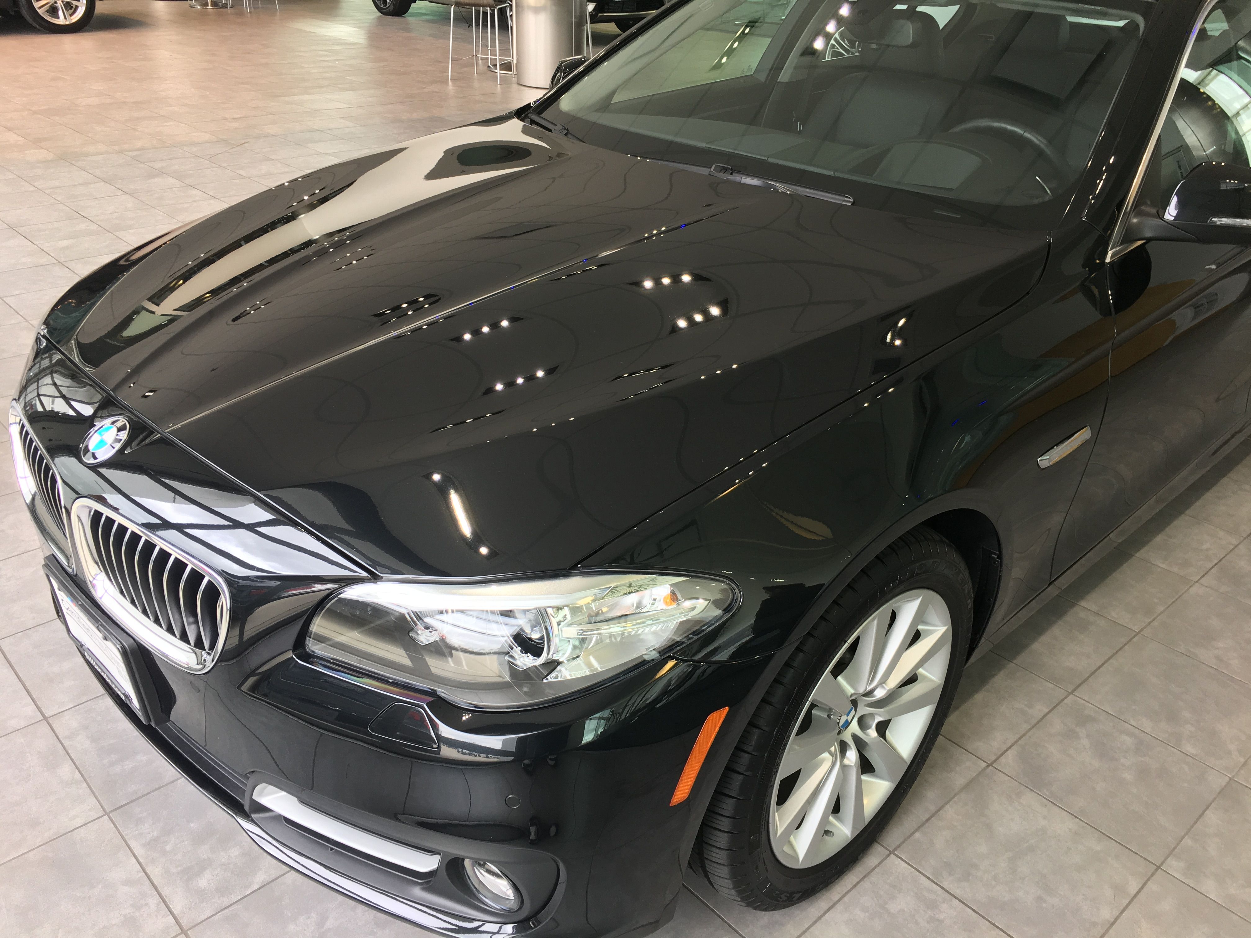 Used 2016 BMW 535i xDrive Sedan AWD/4WD image 9