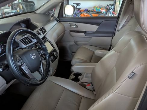 Used 2015 Honda Odyssey EX-L image 4