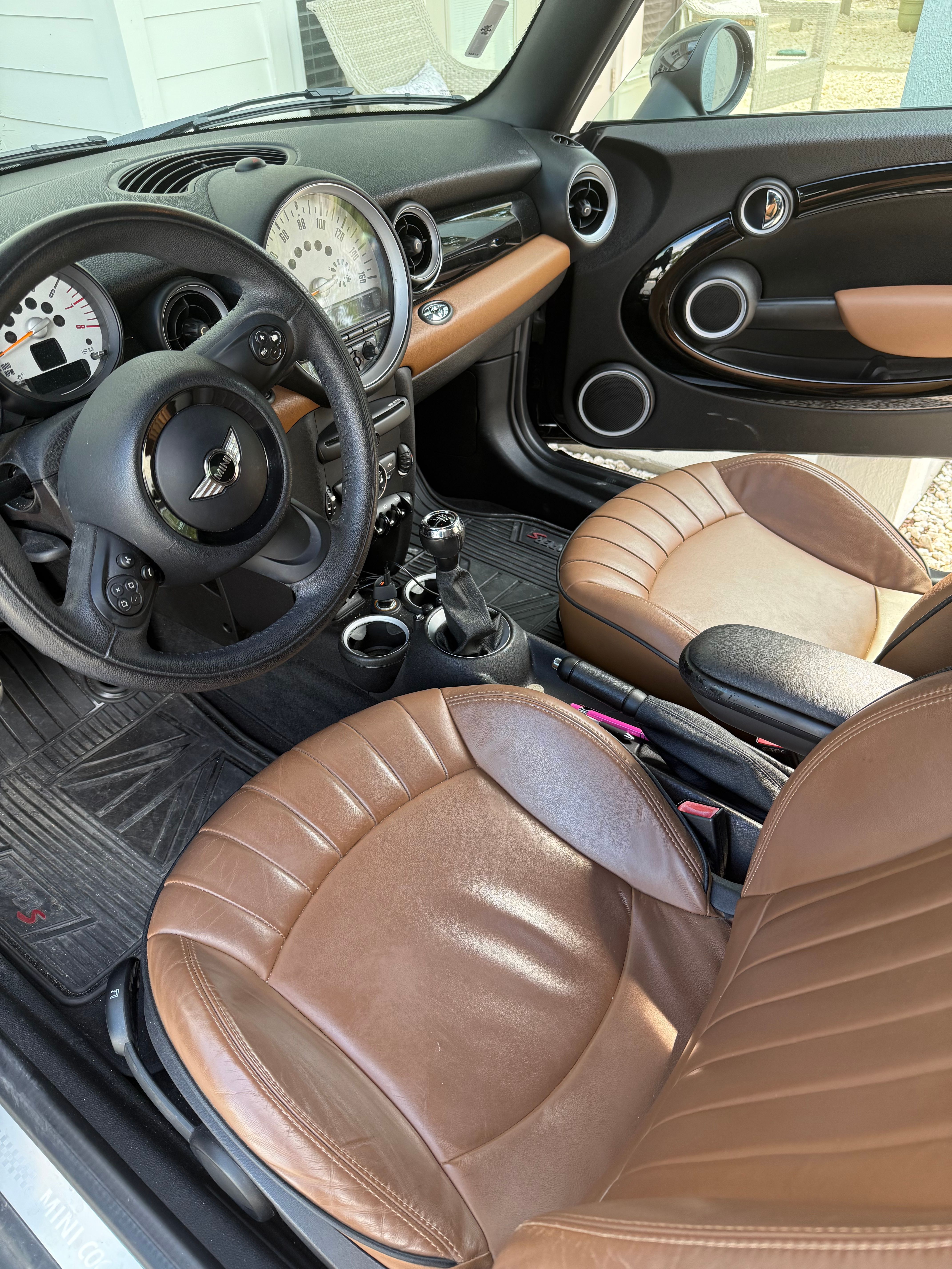 Used 2014 MINI Cooper S FWD image 11