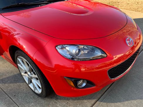 Used 2012 MAZDA MX-5 Miata Touring w/ Suspension Pkg RWD image 6
