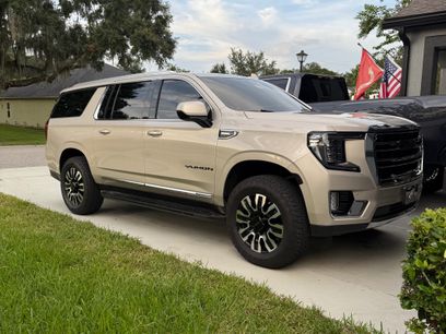 Used 2023 GMC Yukon XL SLT