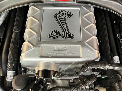 Used 2022 Ford Mustang Shelby GT500 w/ Carbon Fiber Track Pack image 22