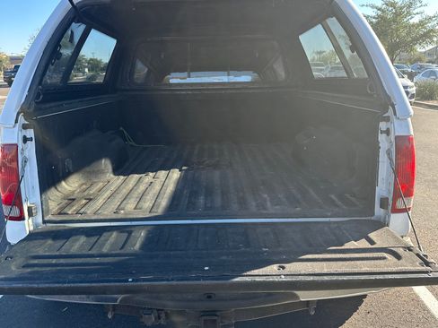 Used 2006 Ford F350 XL image 9