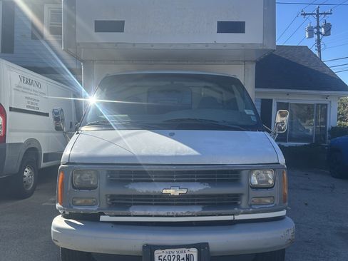 Used 2000 Chevrolet Express 3500 Van Cab-Chassis 2D image 1