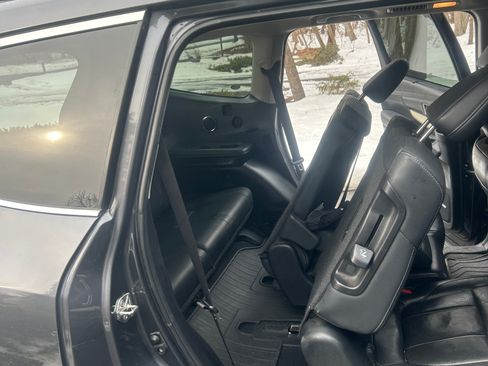 Used 2019 Subaru Ascent Limited image 8