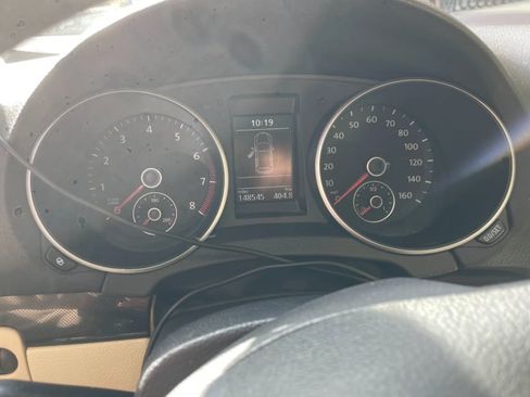 Used 2011 Volkswagen Jetta SE w/ Premium Pkg image 5