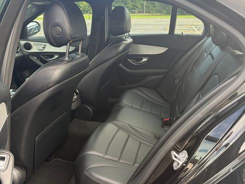 Used 2018 Mercedes-Benz C 300 Sedan image 13