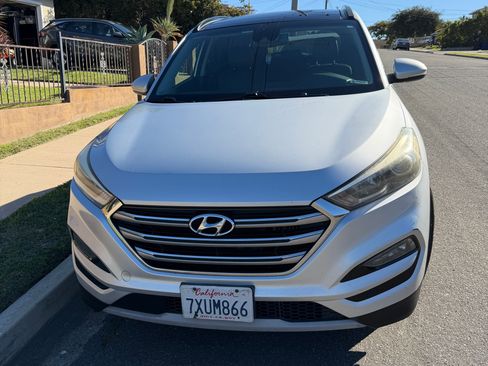 Used 2017 Hyundai Tucson Limited w/ Limited Ultimate Package 03 image 5