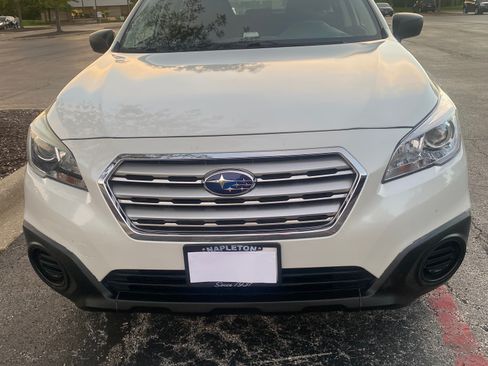 Used 2017 Subaru Outback 2.5i AWD/4WD image 12