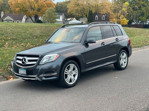 Used 2015 Mercedes-Benz GLK 350 4MATIC image 9