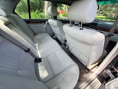 Used 1994 BMW 740i RWD image 12