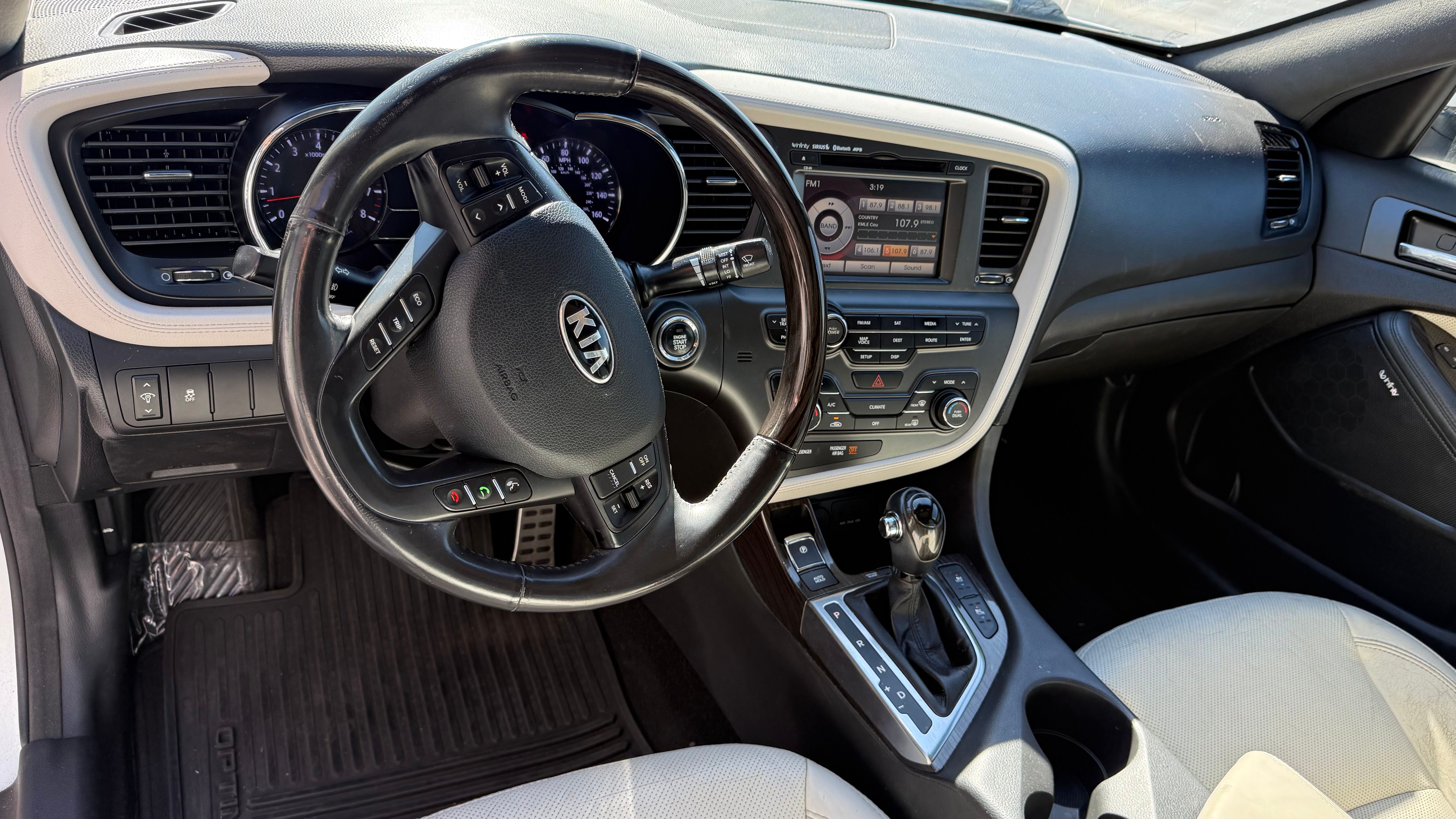 Used 2013 Kia Optima SX w/ Limited Pkg FWD image 8