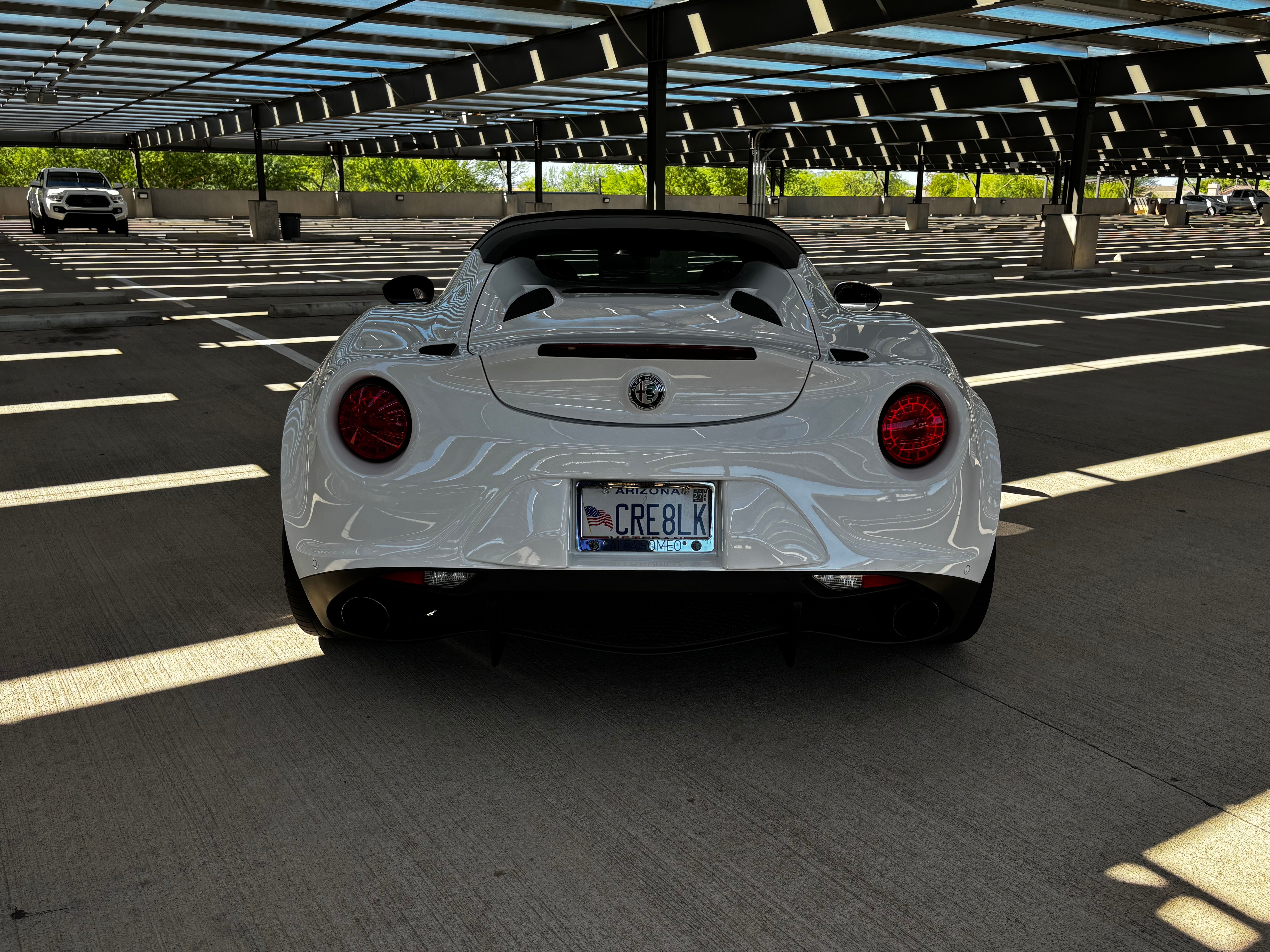 Used 2018 Alfa Romeo 4C Spider RWD image 8