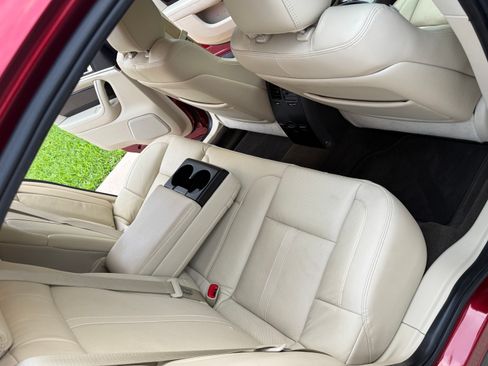 Used 2015 Lincoln MKS AWD w/ Equipment Group 201A image 13
