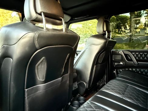 Used 2016 Mercedes-Benz G 63 AMG 4MATIC image 16