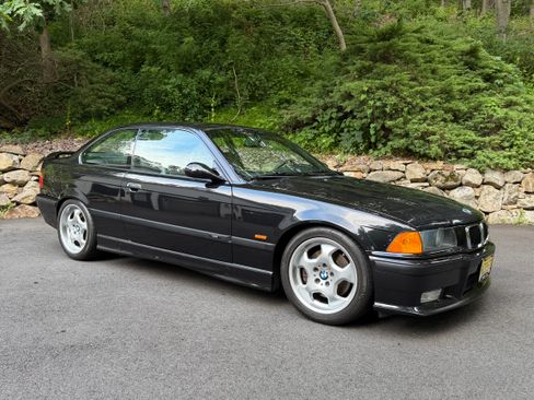 Used 1999 BMW M3 Coupe RWD image 4