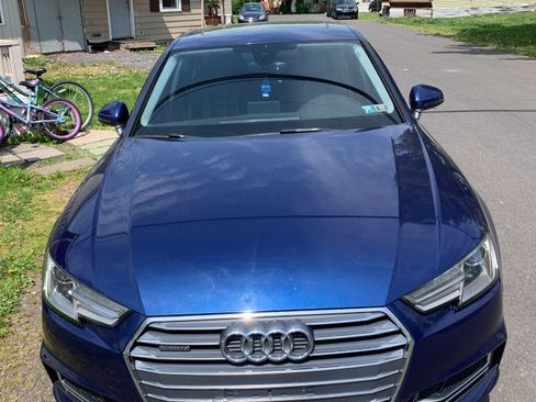 Used 2018 Audi A4 2.0T Premium w/ Convenience Package AWD/4WD image 4