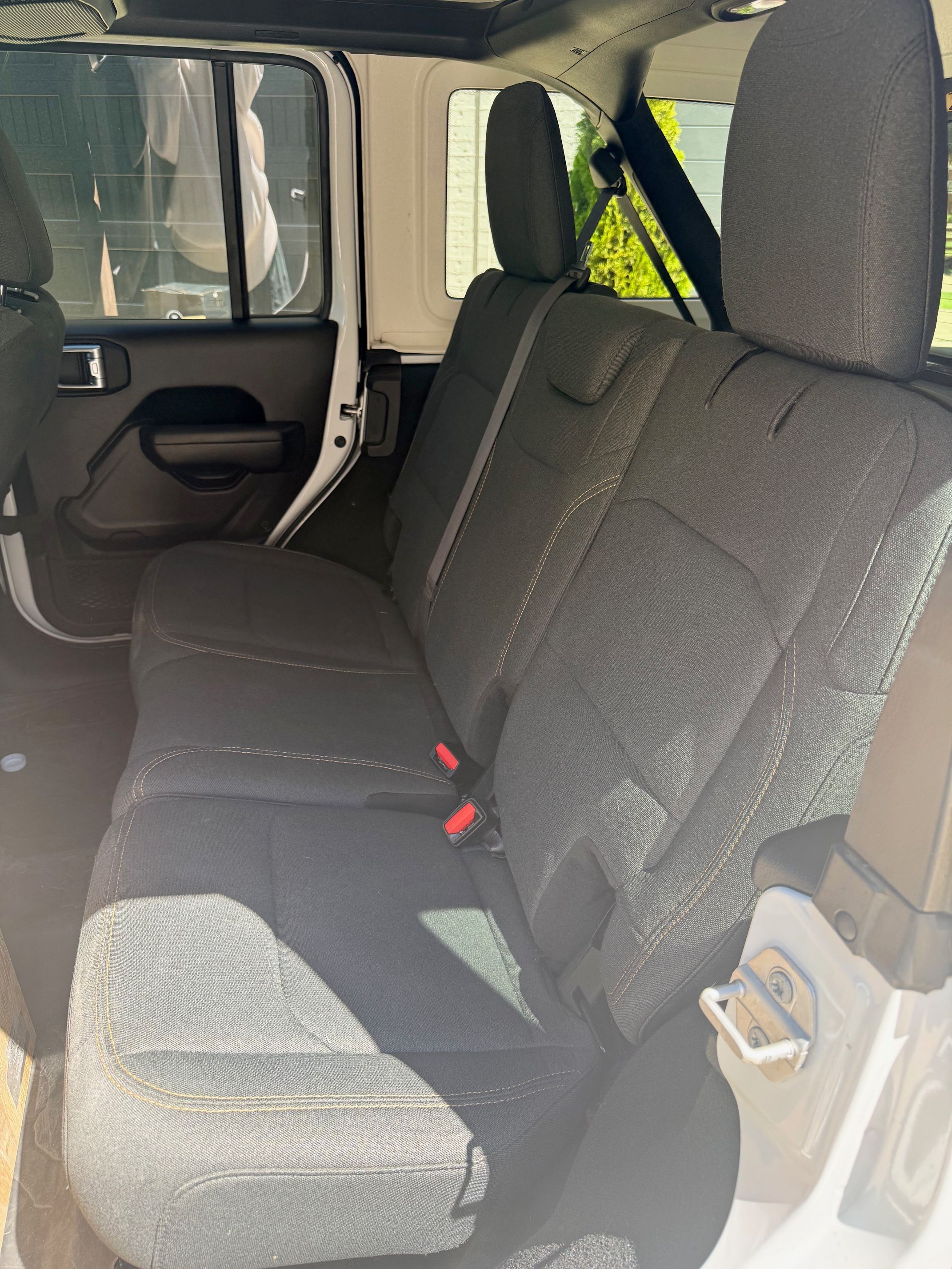Used 2024 Jeep Wrangler Unlimited Sport AWD/4WD image 10