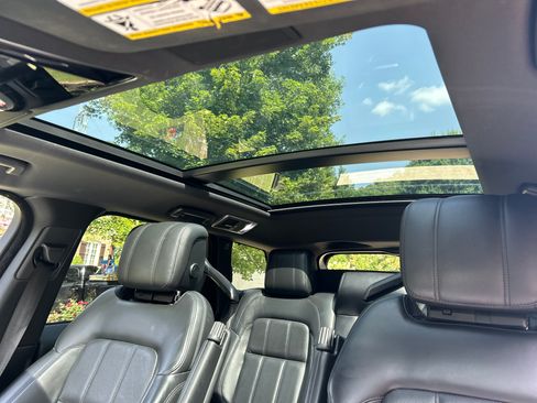 Used 2020 Land Rover Range Rover Sport HSE image 14