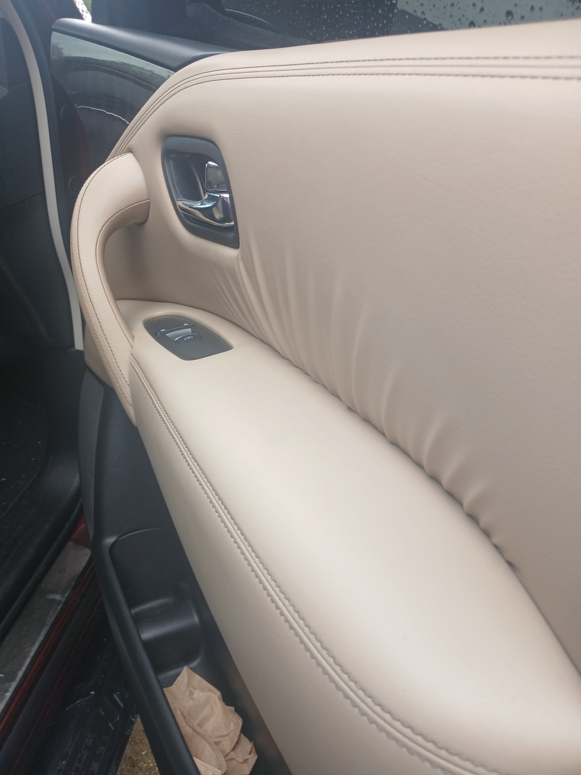 Used 2023 Nissan Armada Platinum w/ Captain's Chairs Package AWD/4WD image 12