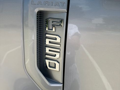 Used 2021 Ford F250 Lariat w/ Tremor Off-Road Package AWD/4WD image 22