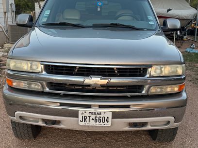 Used 2001 Chevrolet Suburban LT w/ LT Preferred Equipment Group
