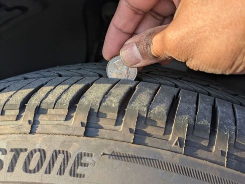 Used 2019 Mercedes-Benz GLC 300 4MATIC image 8