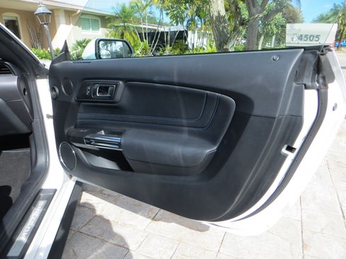 Used 2019 Ford Mustang GT Premium w/ Performance Package - Level 2 image 14